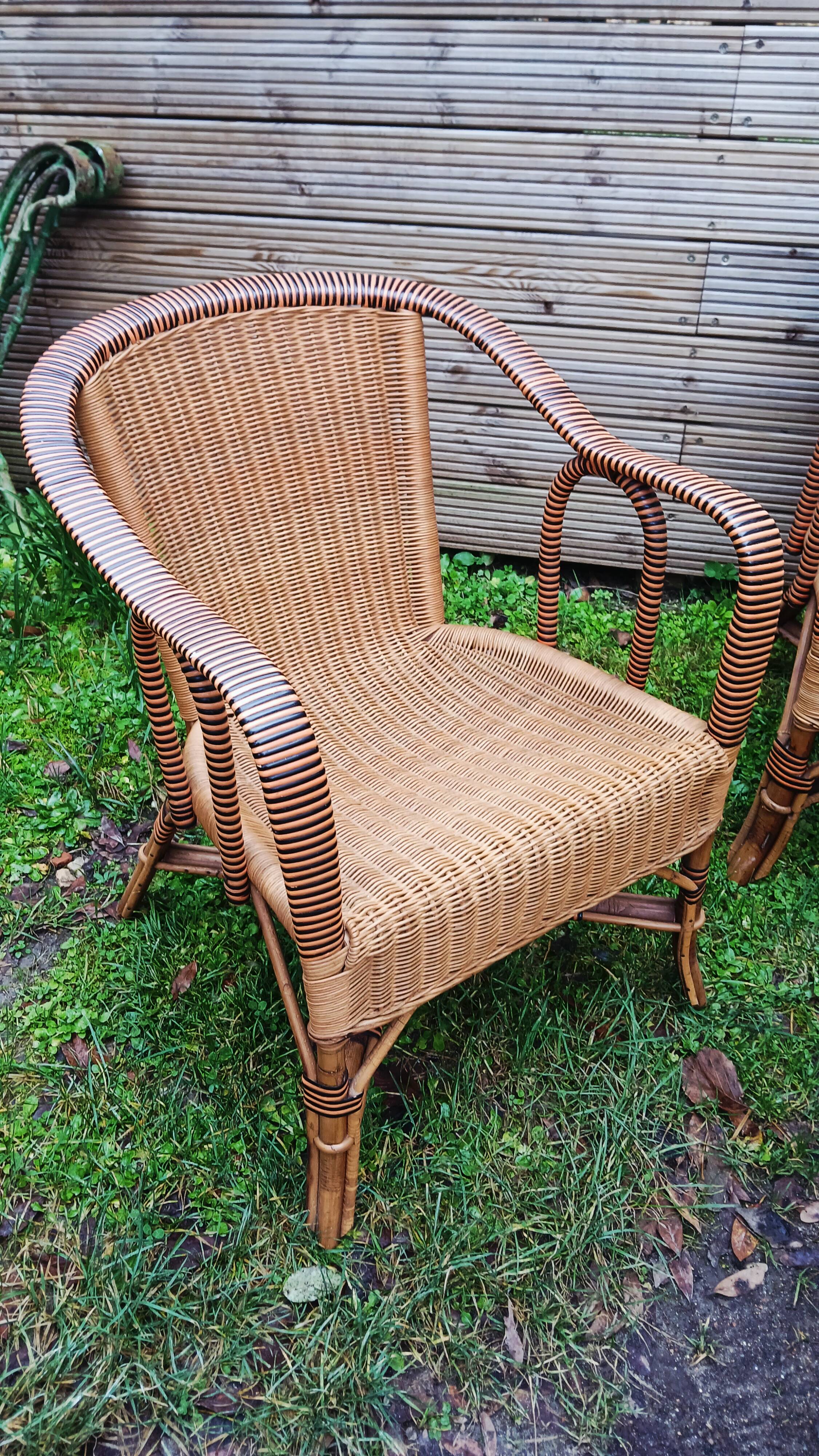 Salon d'hiver ancien en rotin (7 pièces)