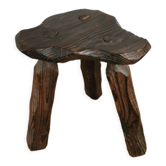 Tabouret tripode brutaliste