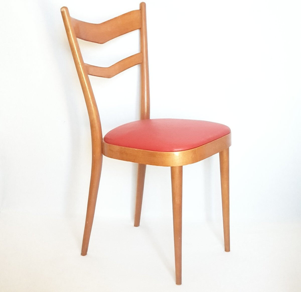 Vintage Italian chair design from the 1960s.