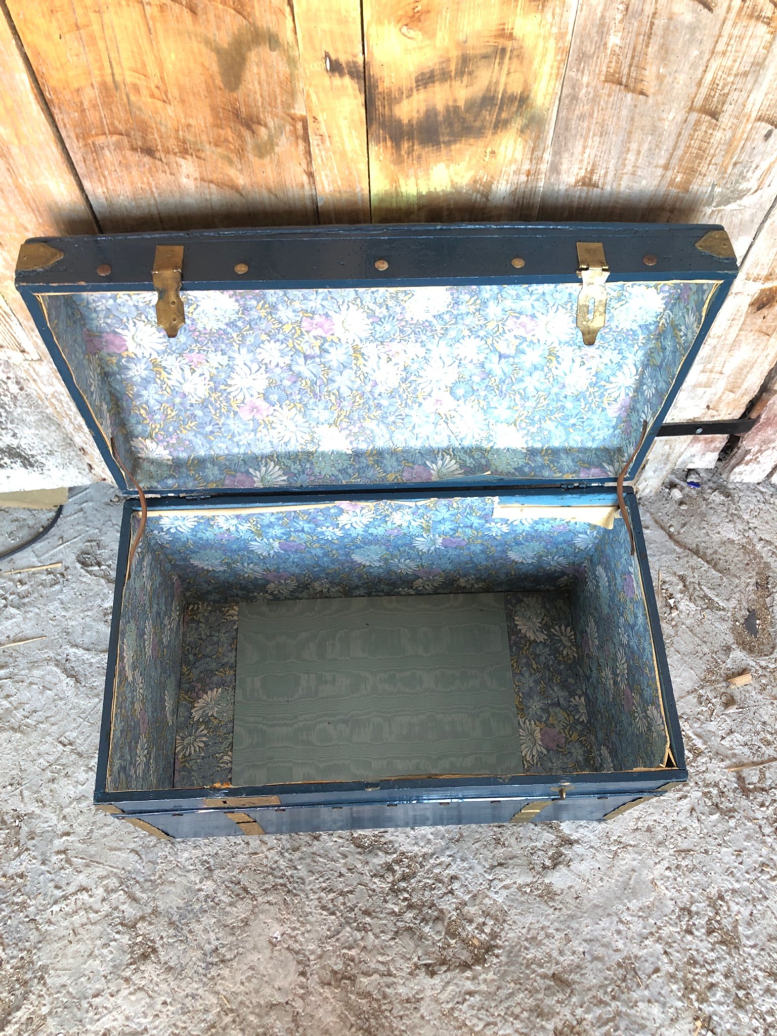 Old vintage blue & gold wood storage chest #a127