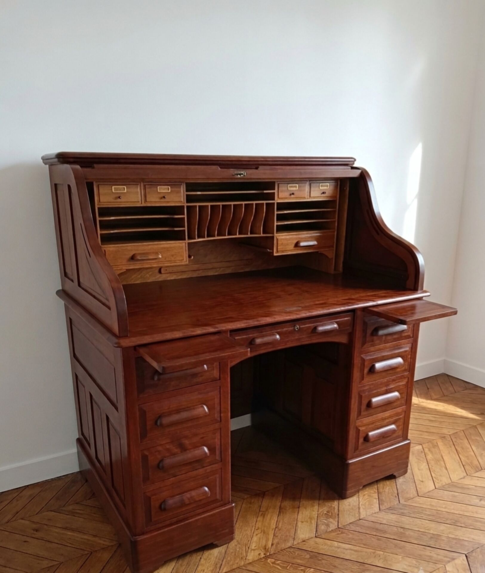 Bureau américain à cylindre en acajou