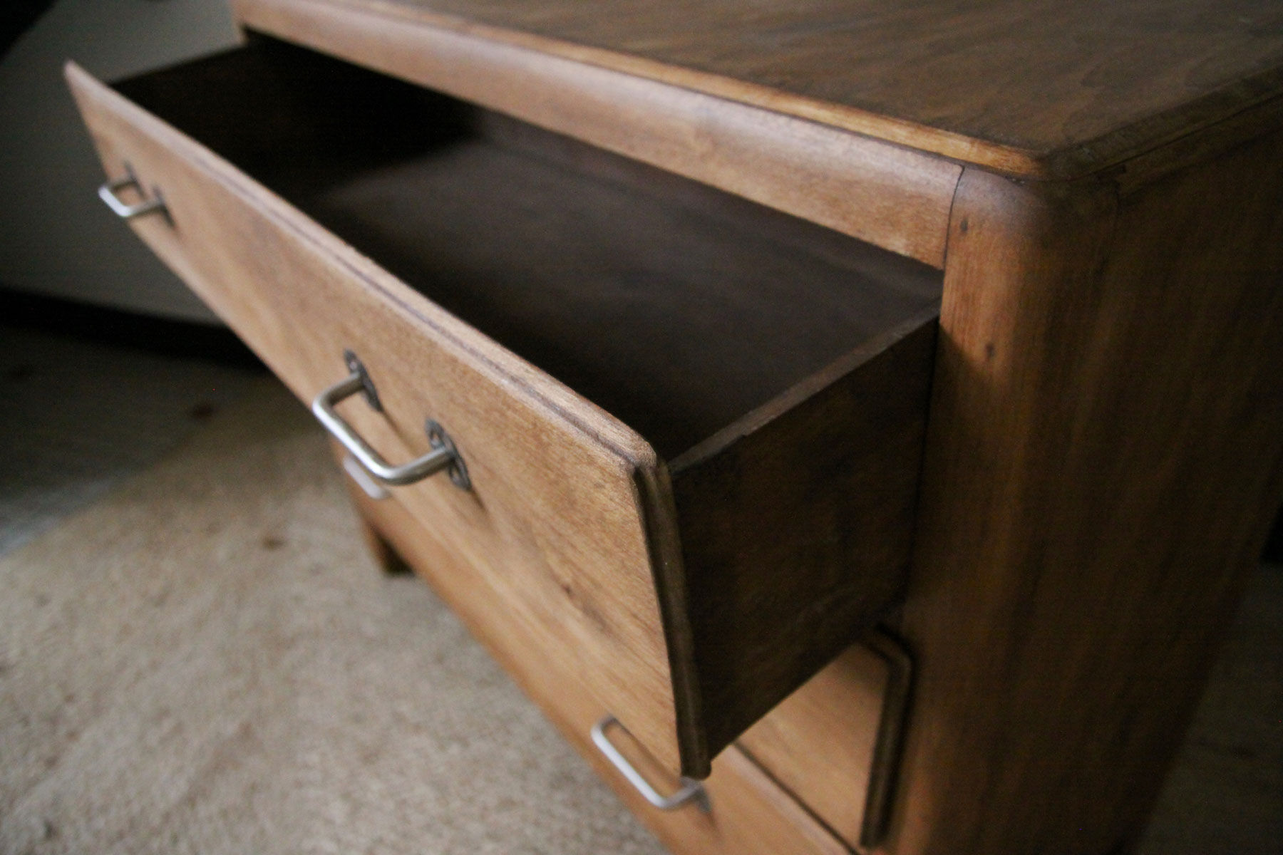 Commode art déco en bois