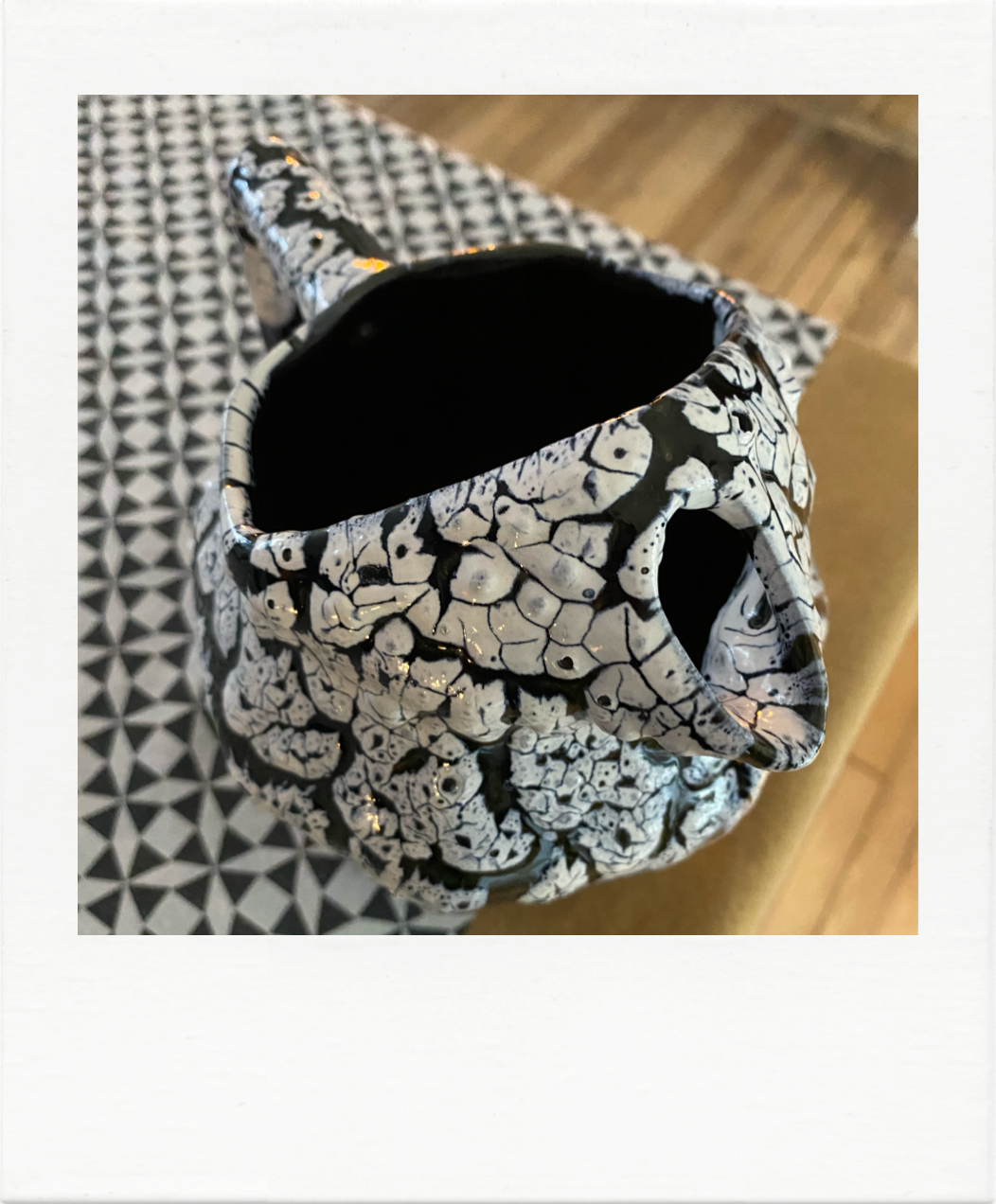 Large pitcher in sandstone blazed great fire