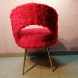 Pelfran-minded red Moumoute armchair