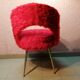 Fauteuil moumoute rouge esprit pelfran