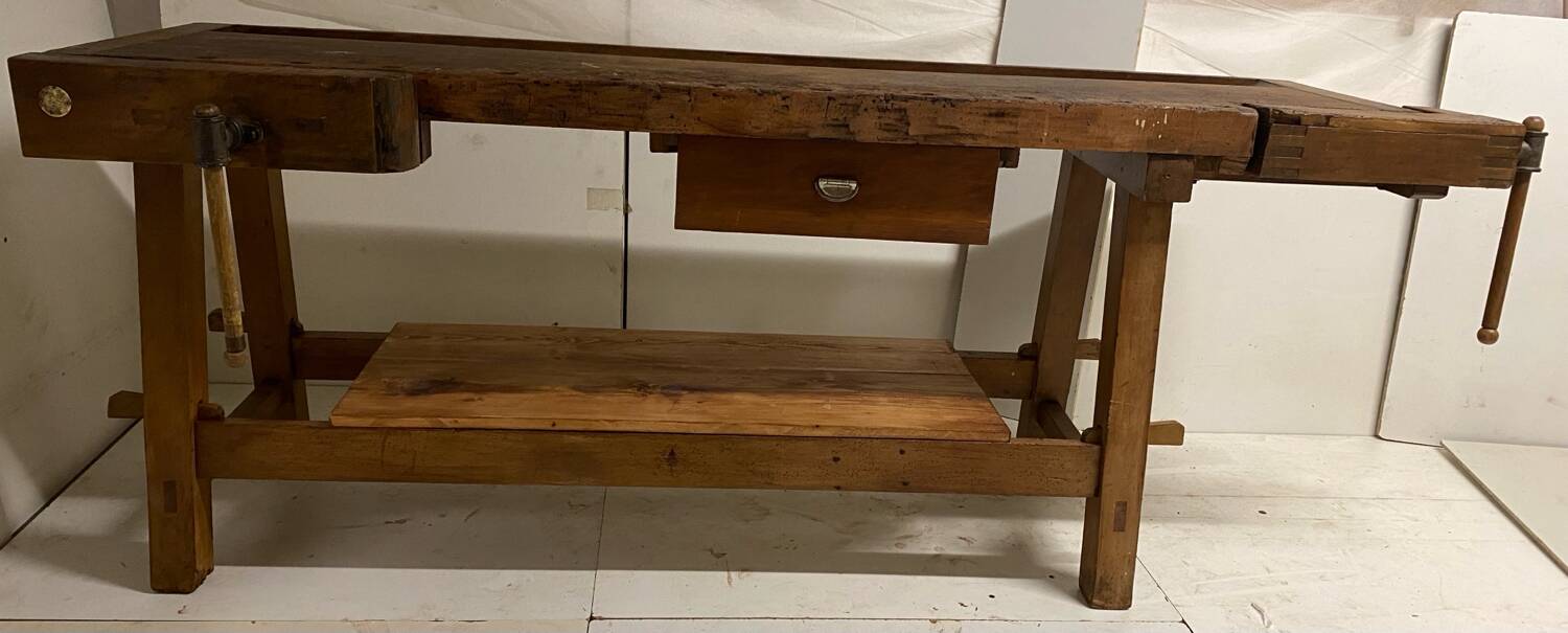 Carpenter's workbench from 1930