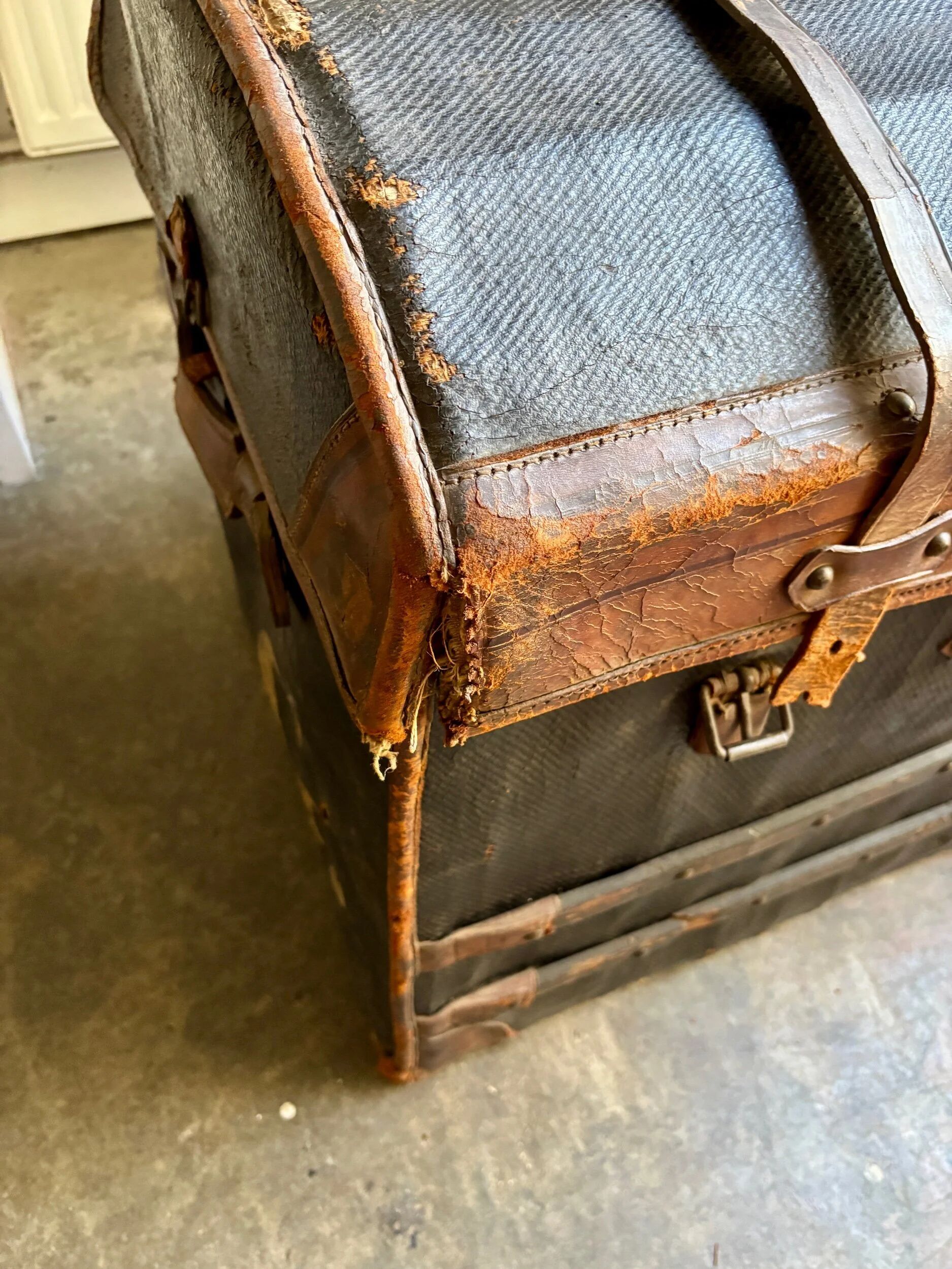 Wicker bag Gaigneur, coated canvas and leather marked JG