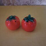 Salière et poivrière tomate en barbotine vintage