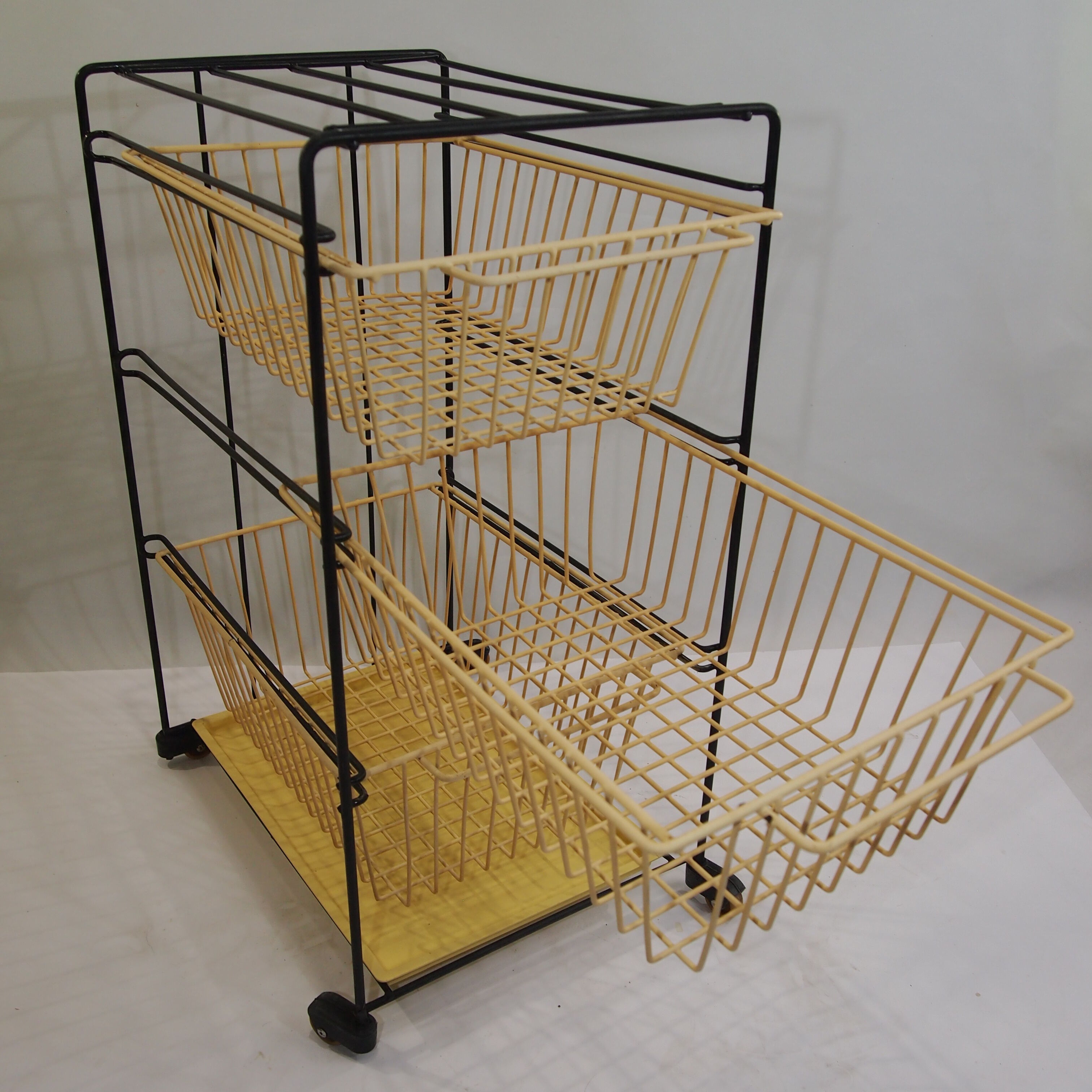 Vegetable dessert NIC'/vintage