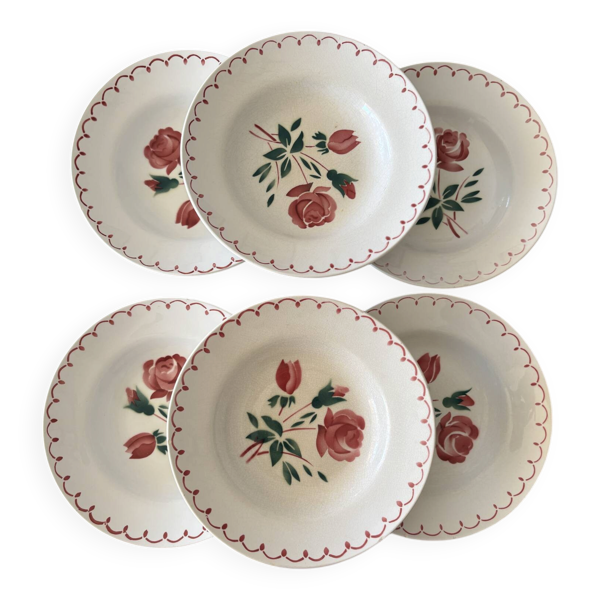 6 assiettes creuses anciennes en faïence, décor roses rouges