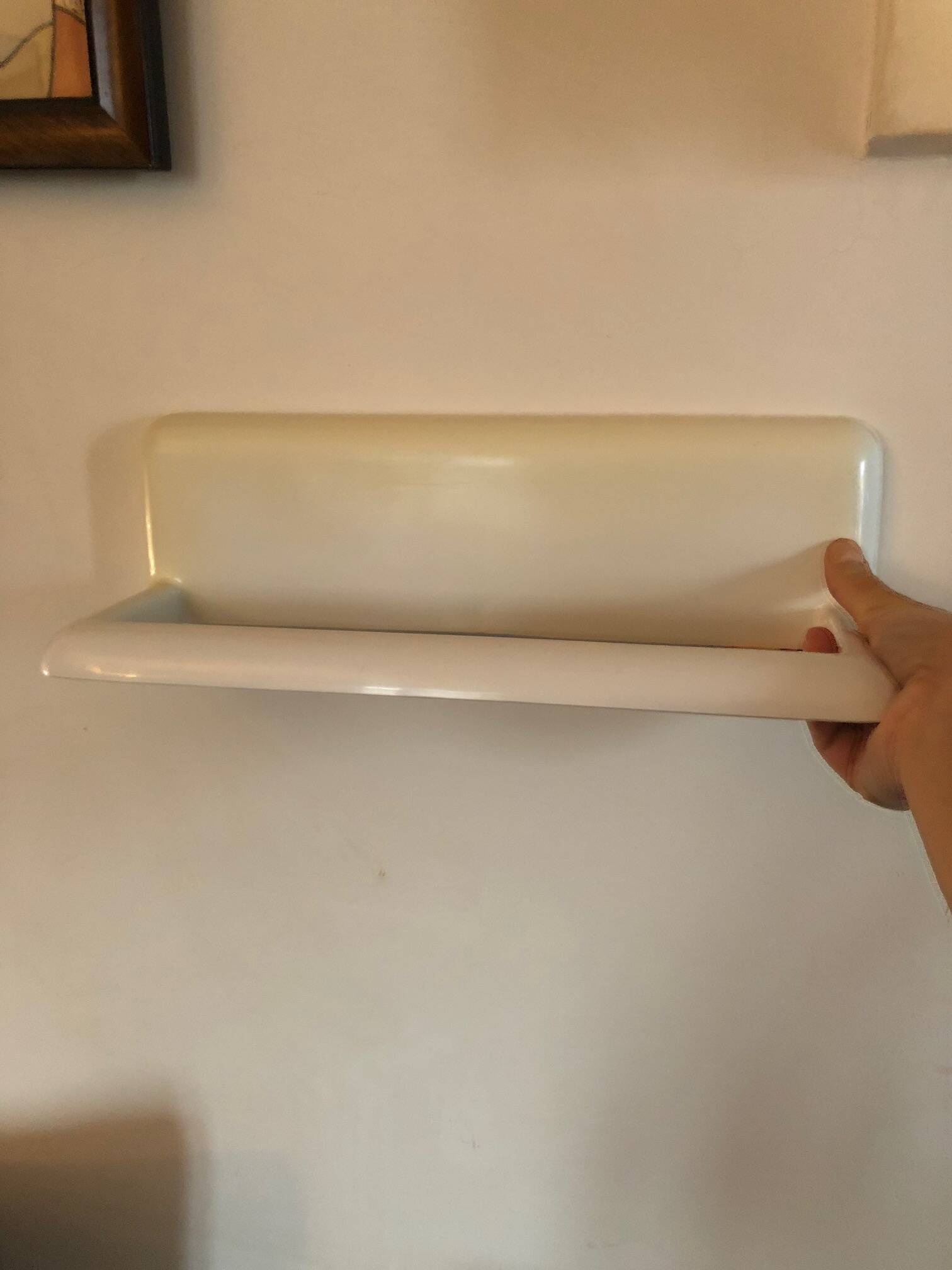 Bathroom accessory set, BILUMEN, G. Castiglioni, ABS, 1970s