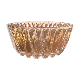Salad bowl in chiseled glass