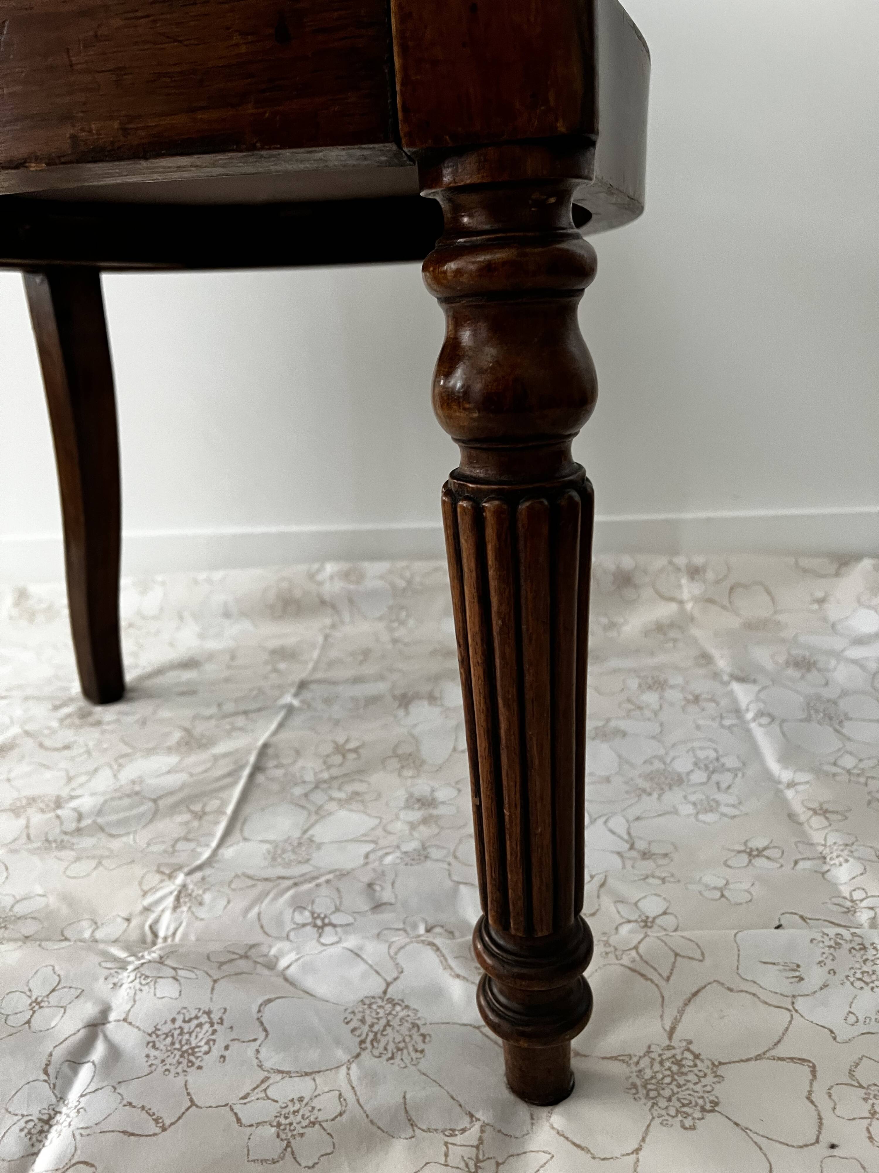 Restoration armchair in mahogany