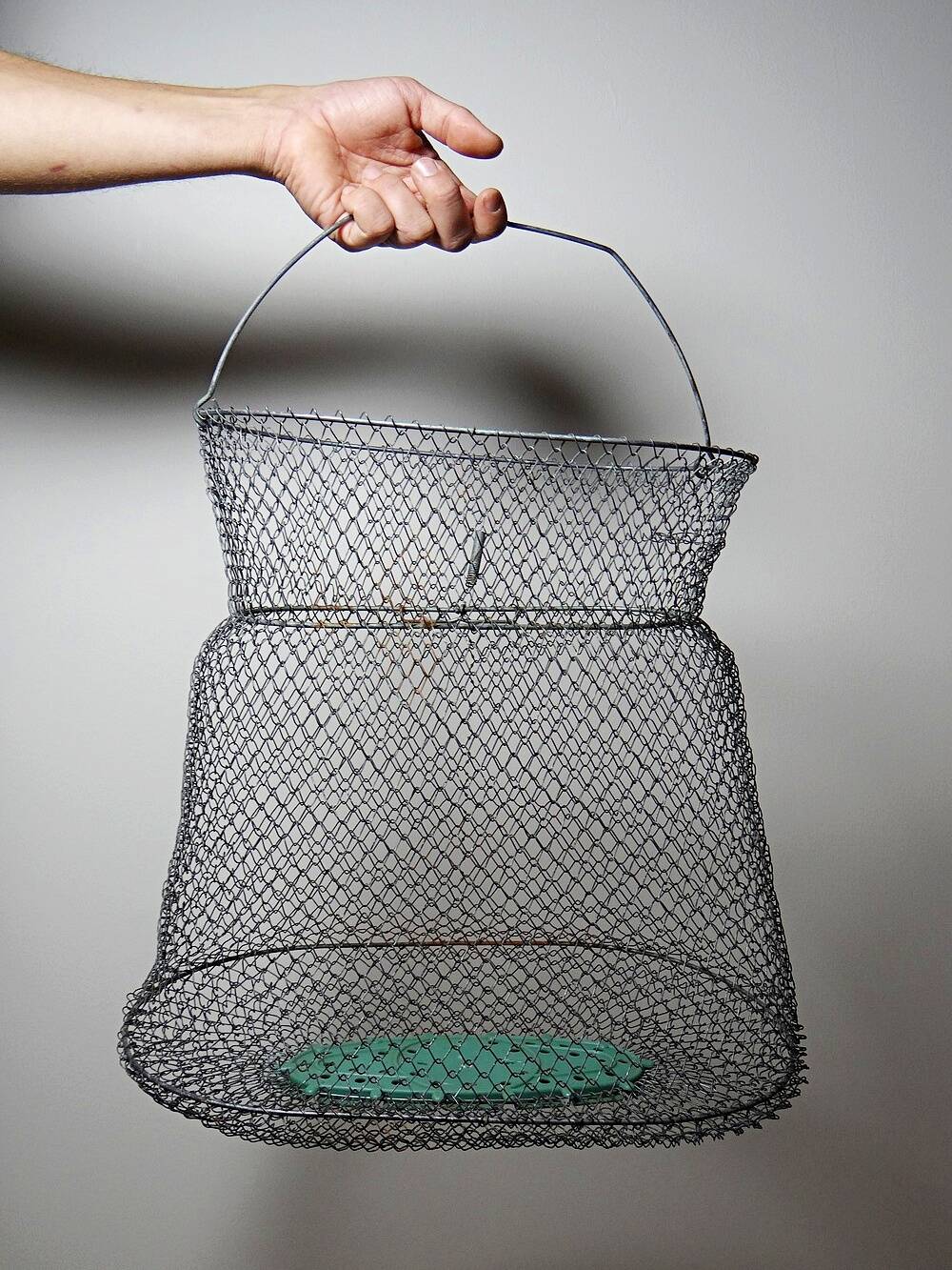 Vintage XL fishing net or basket Maillinox from the 80s-90s.