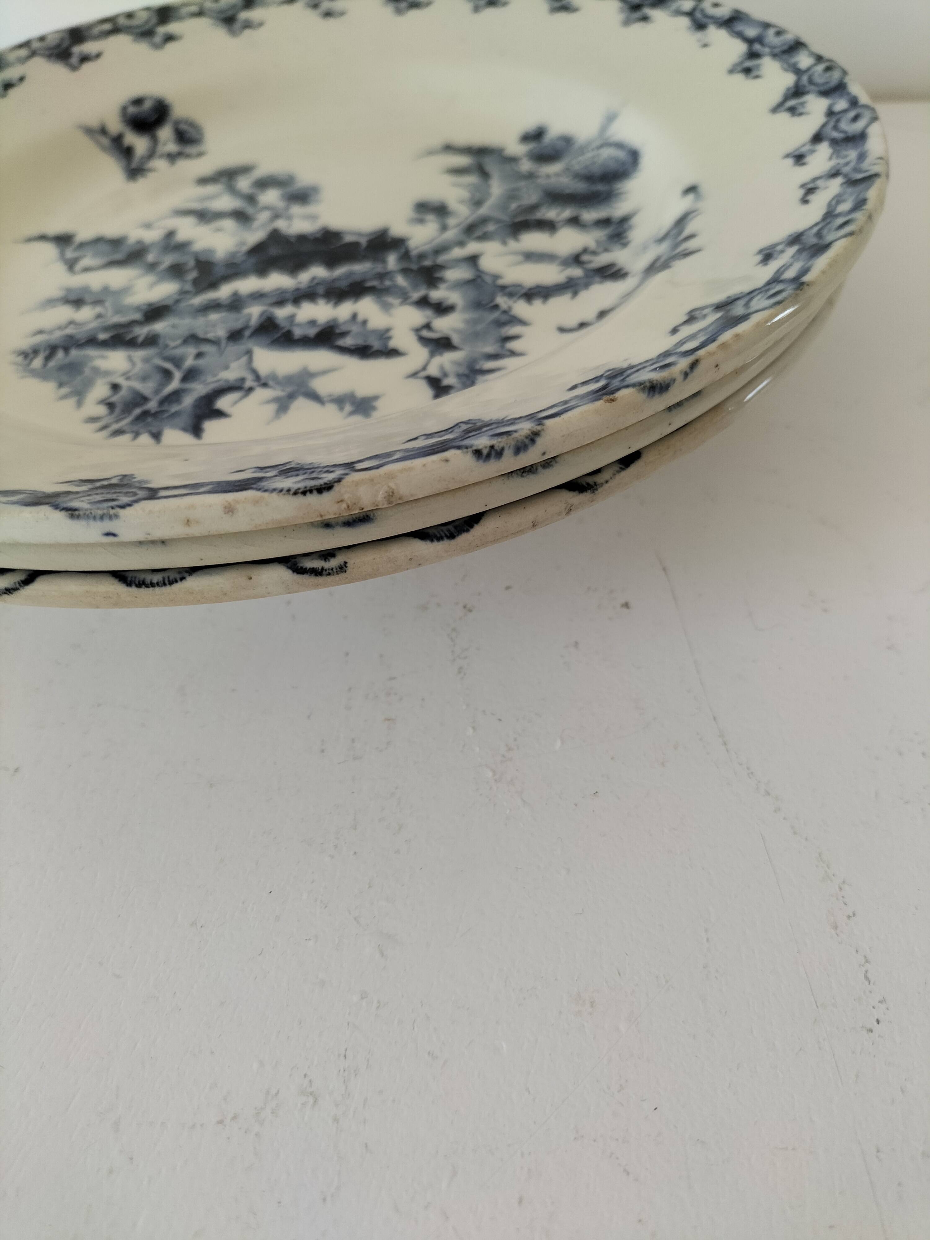 Trio of Gien soup plates – Chardon model in navy blue