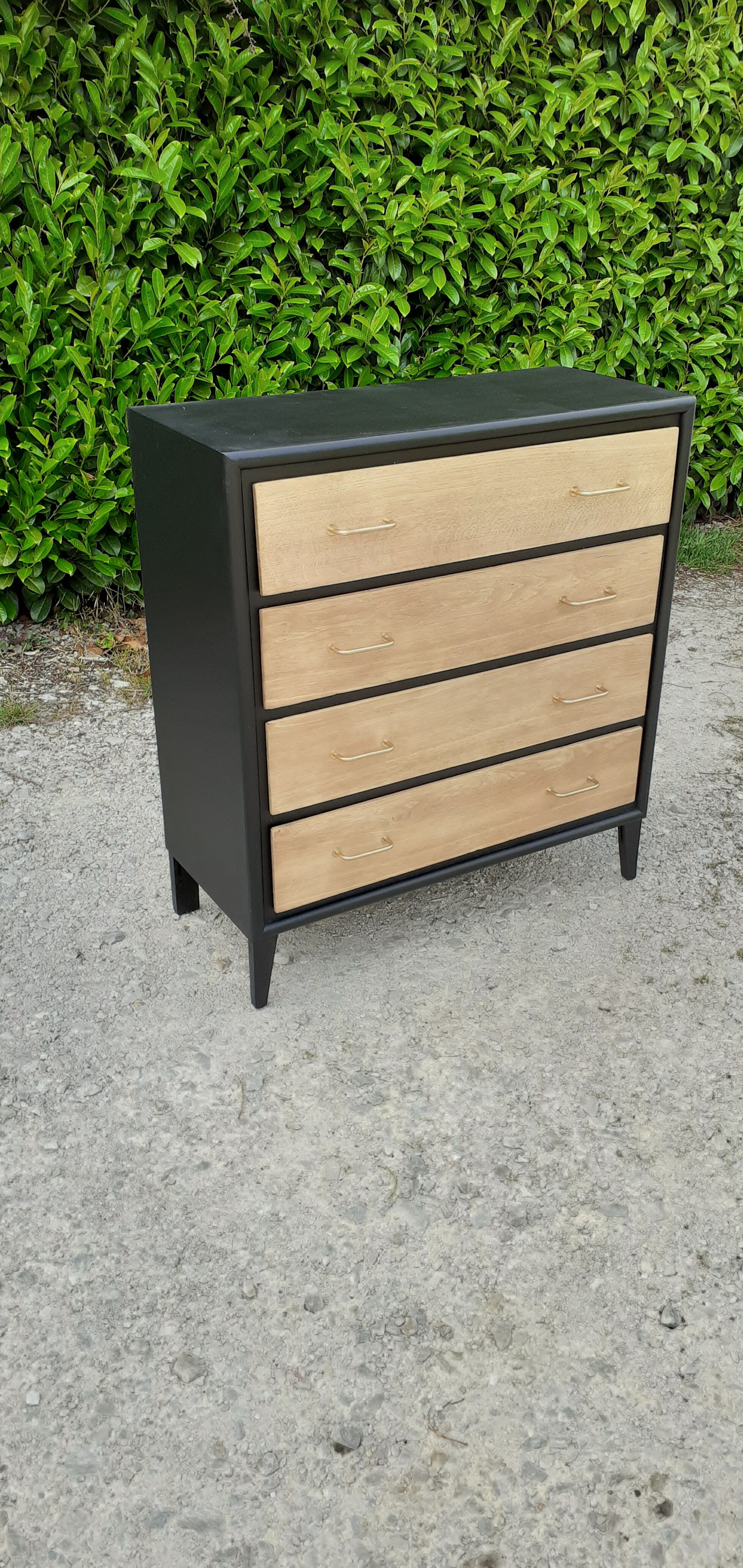 Dresser 4 drawers feet compas black vintage