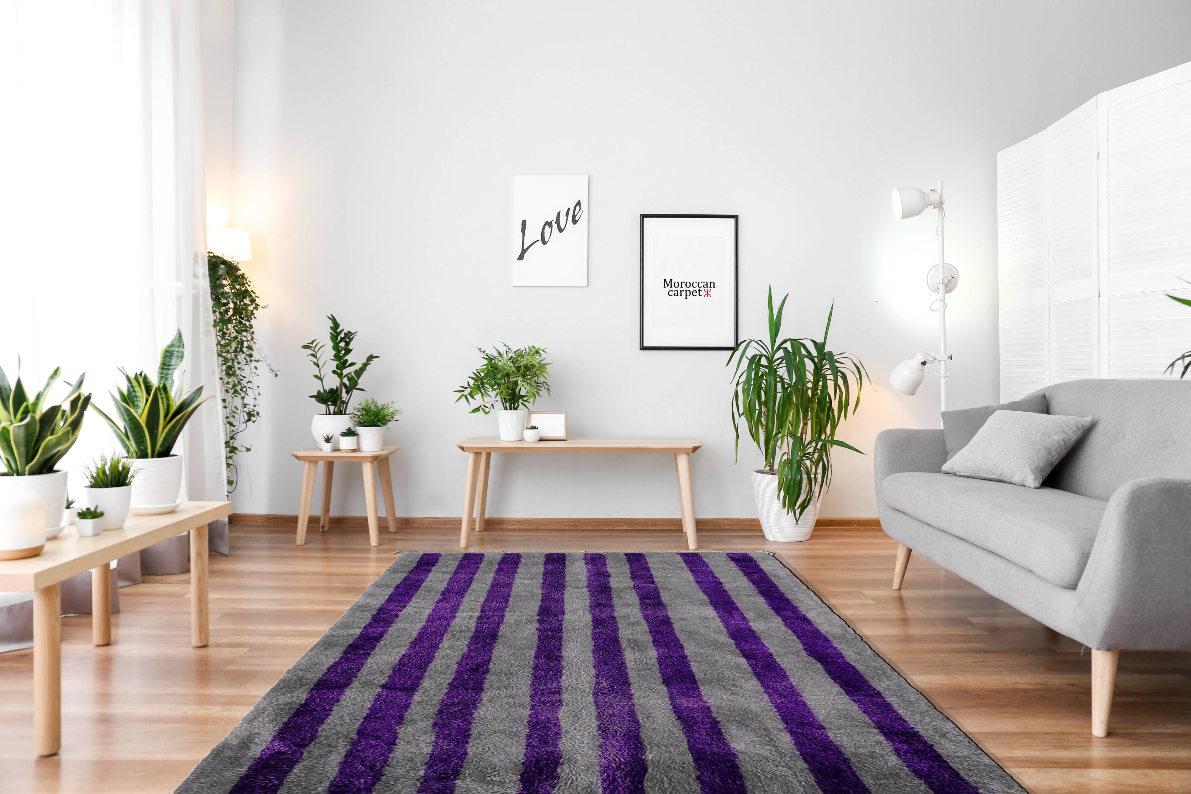 Modern Moroccan carpet - 370x280cm