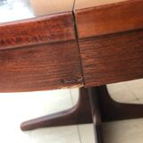 Baumann round table with extensions