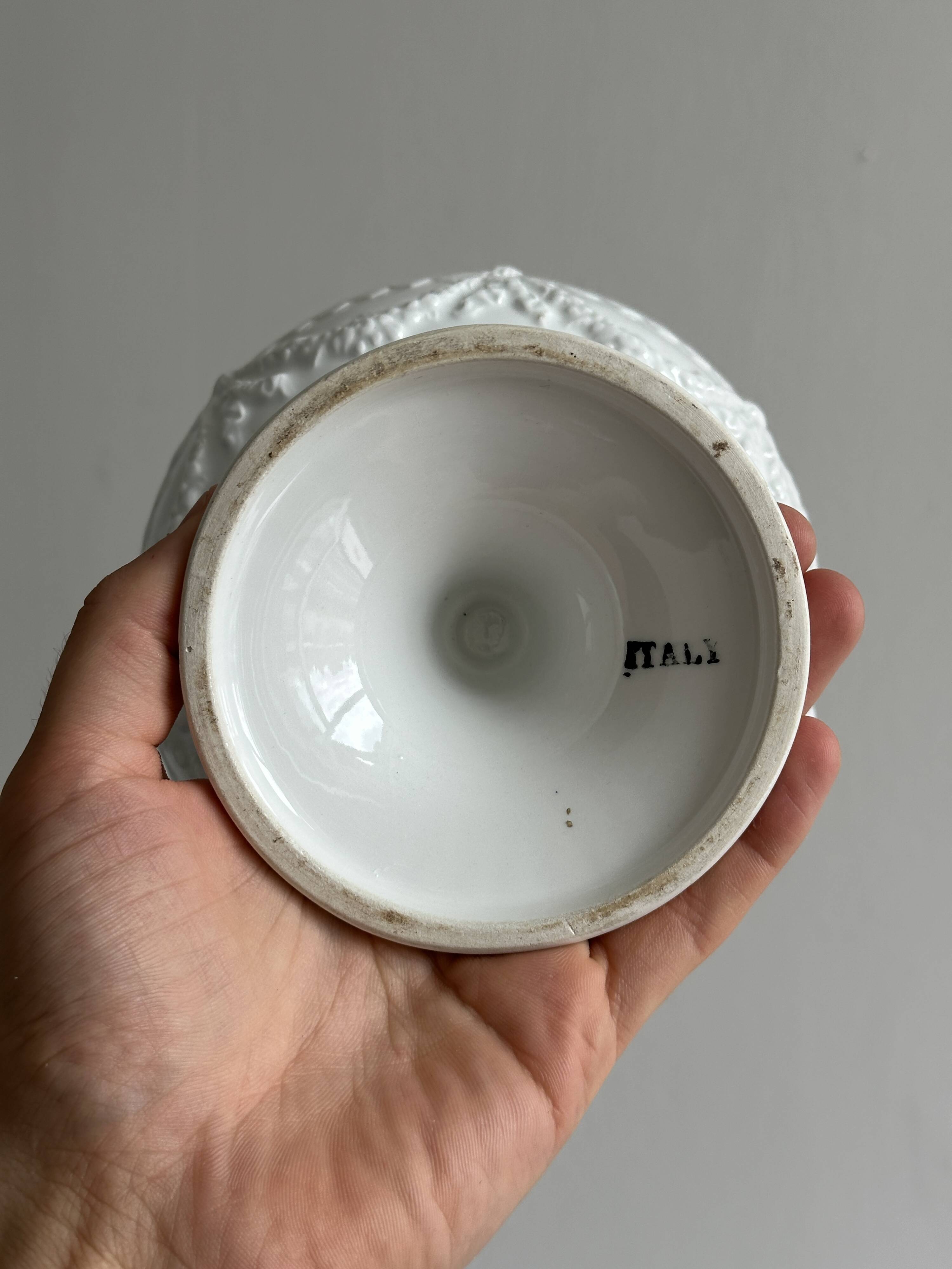 Decorated white porcelain cup