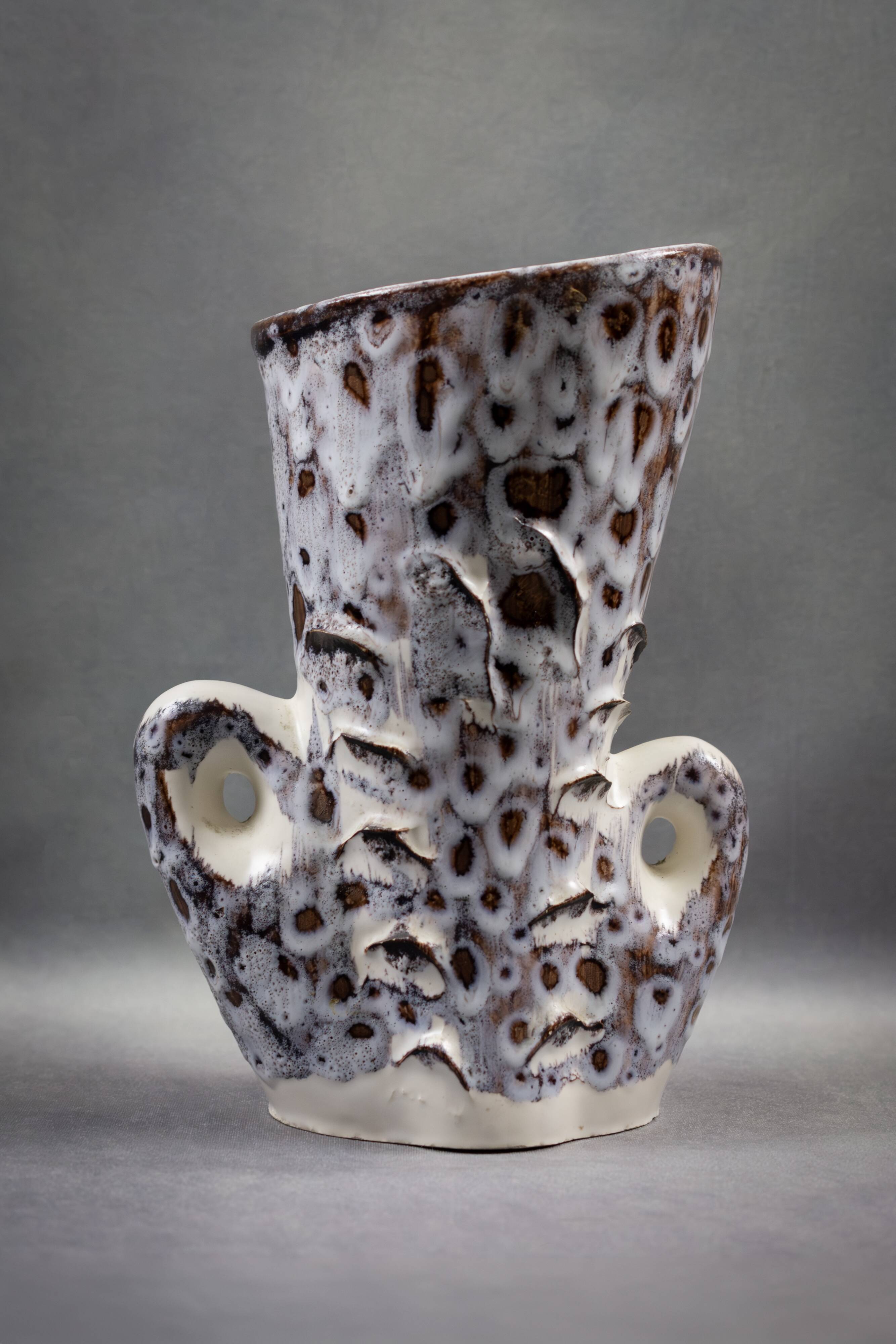 Vase with two handles in glazed ceramic - vallauris, marius giuge style fat lava