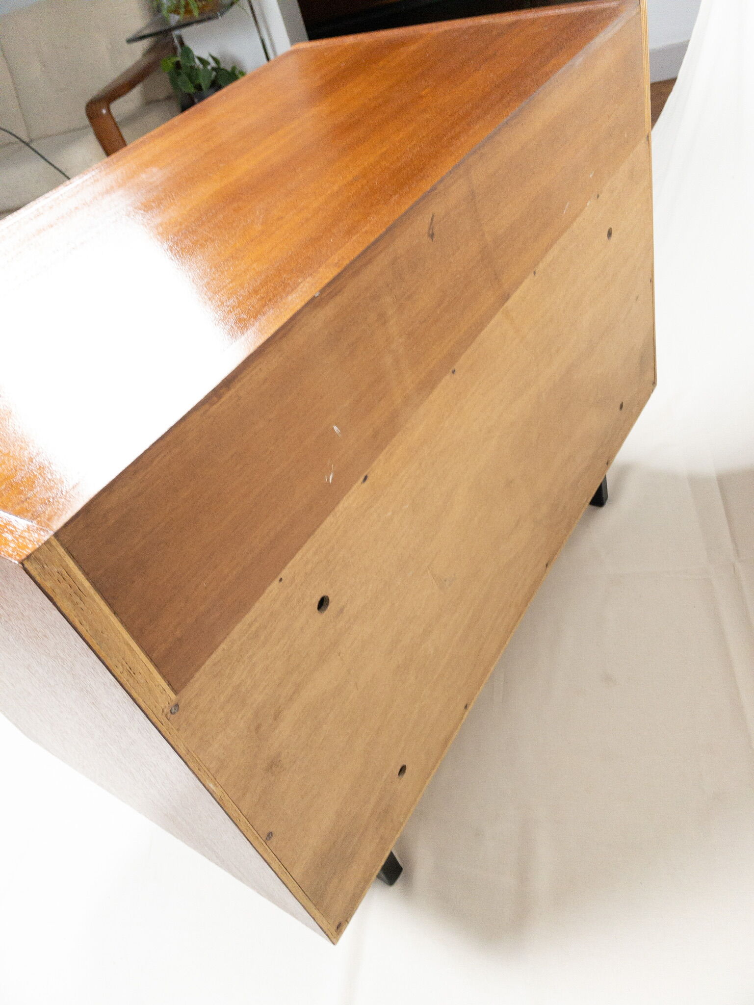Commode coiffeuse en bois de Paul Geoffroy