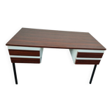 Minimalist formica desk