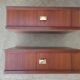 Paire de tables de chevet suspendues en teck