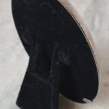 Miniature oval frame in silver metal