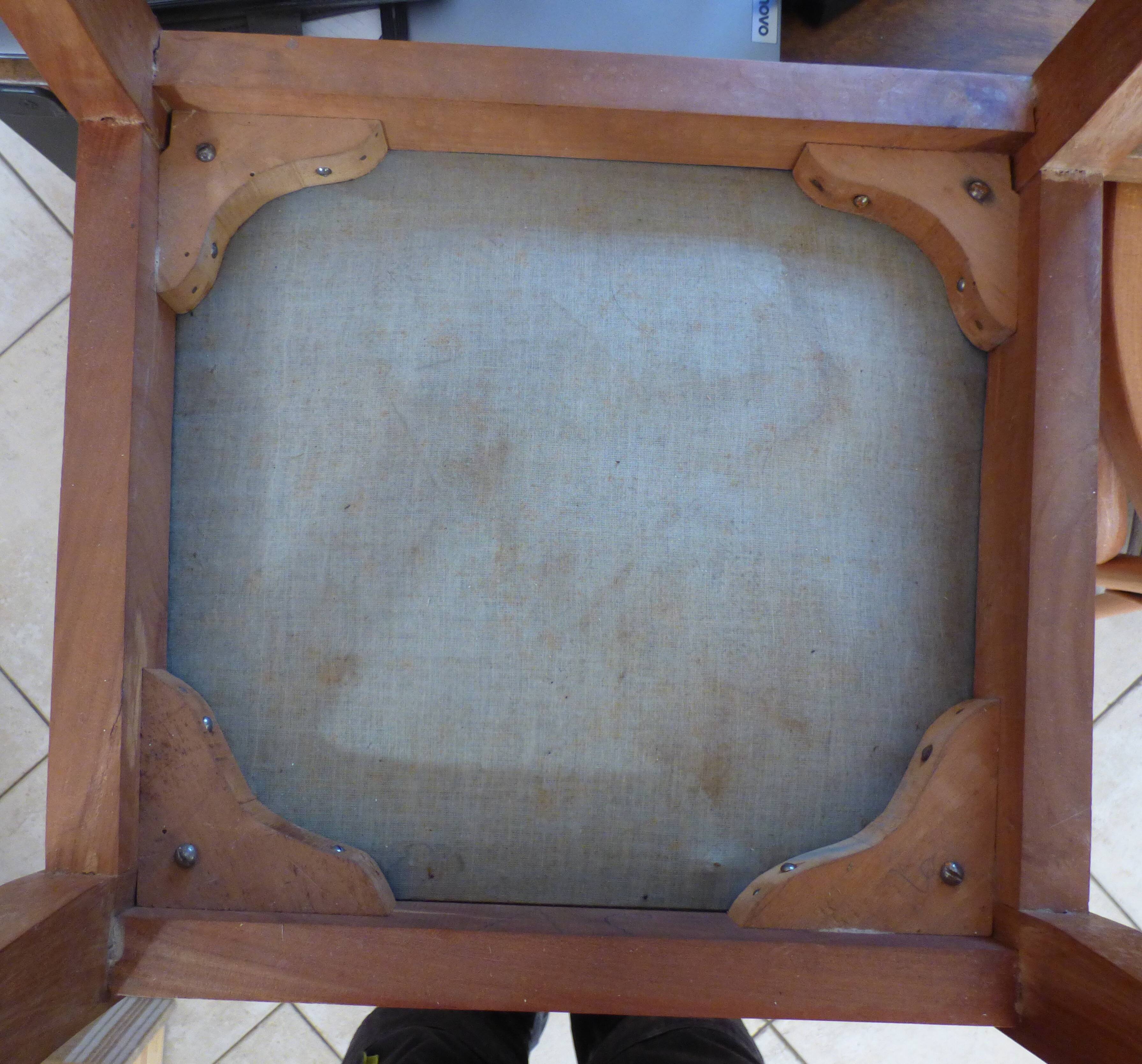 6 chaises modernes à dossiers à bandeaux avec assises simili cuir vert