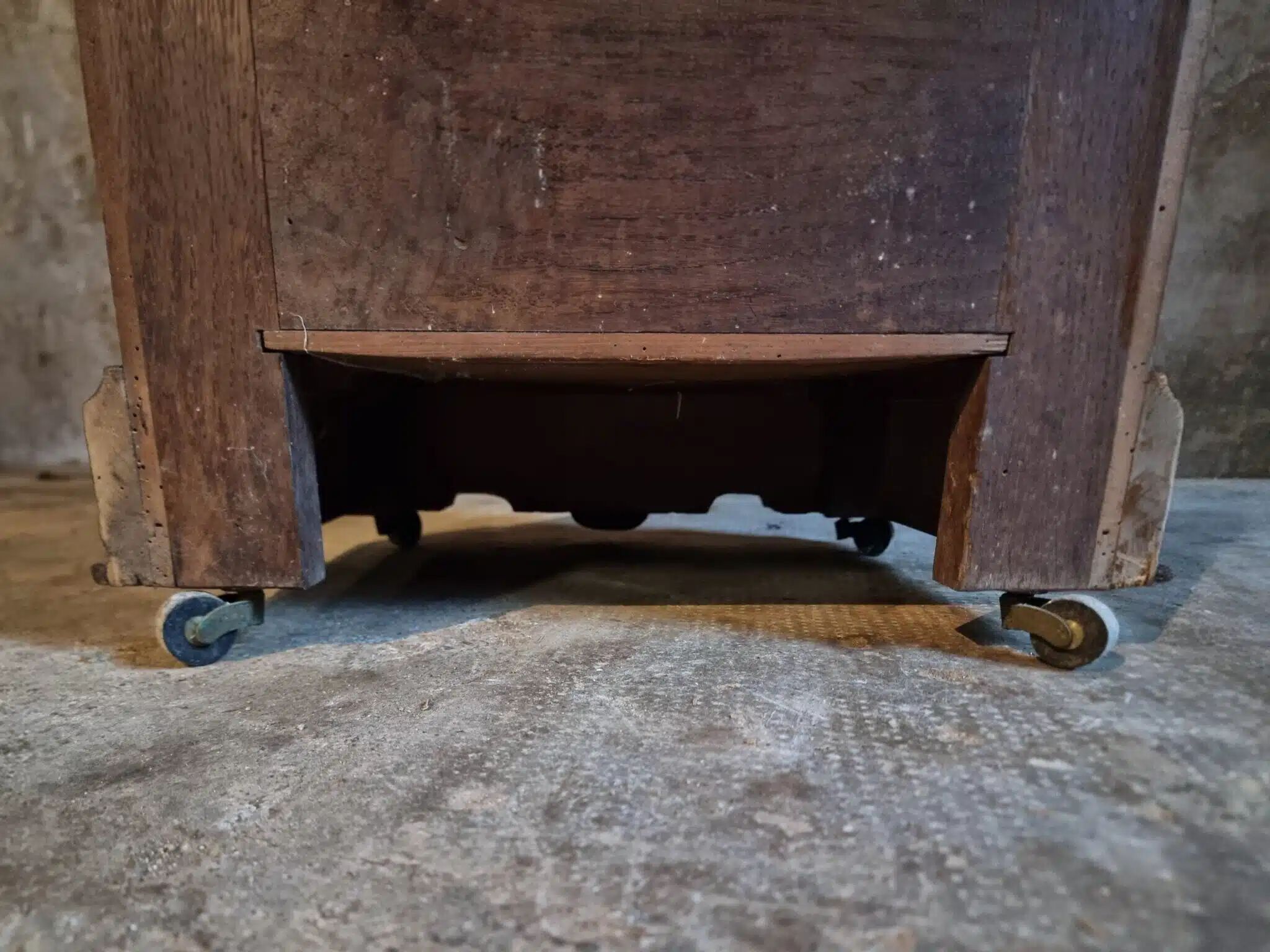 French antique bedside table in oak with walnut burl veneer, circa 1900.