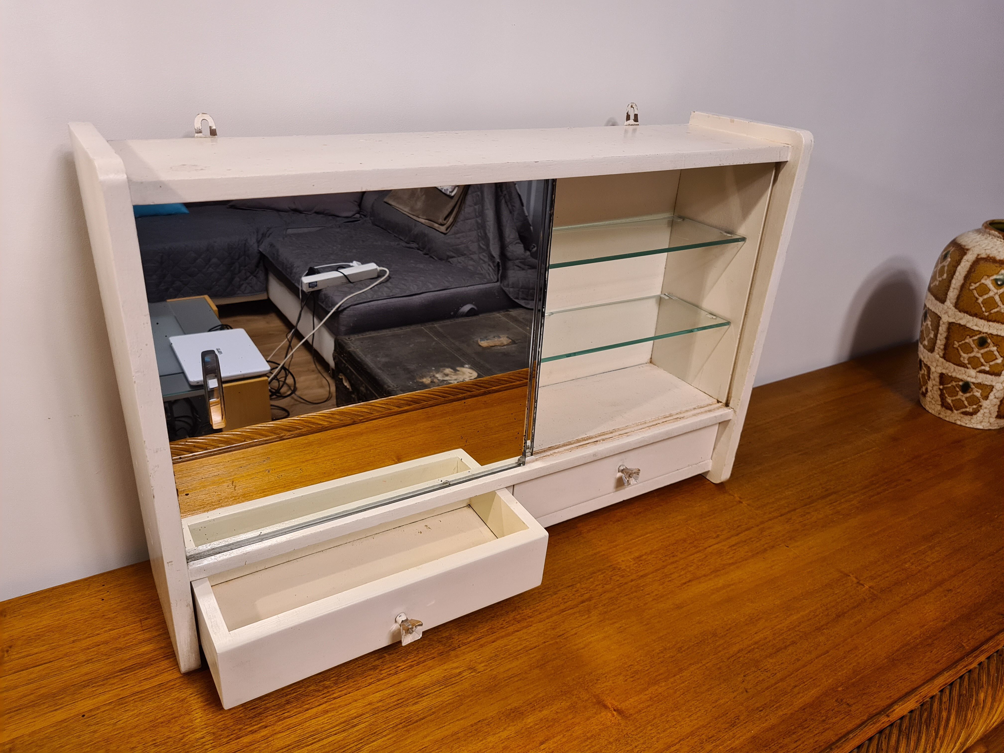Armoire de toilette vintage année 50