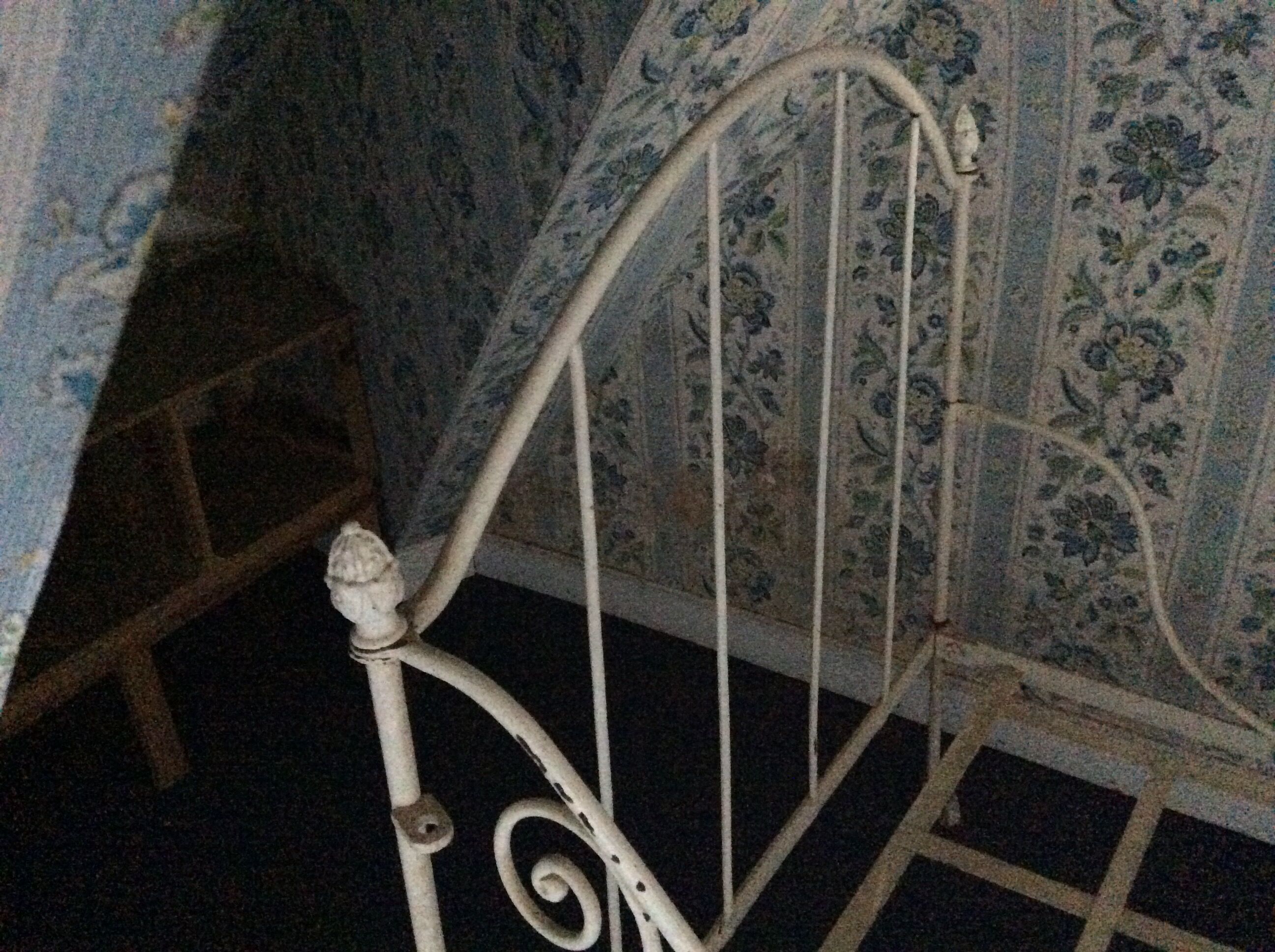 Wrought iron bed