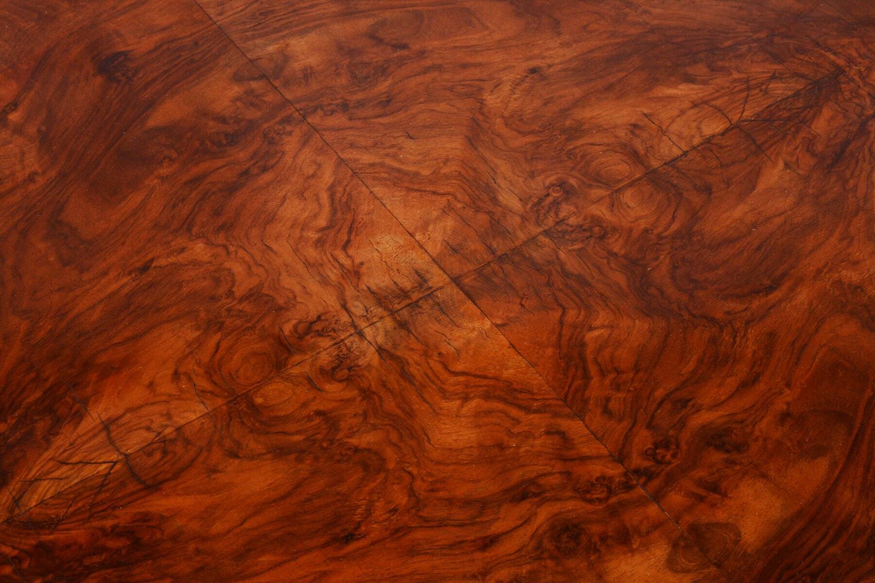 Bauhaus Table in Caucasian Walnut & Chrome attributed to Robert Slezák, Czech, 1930s