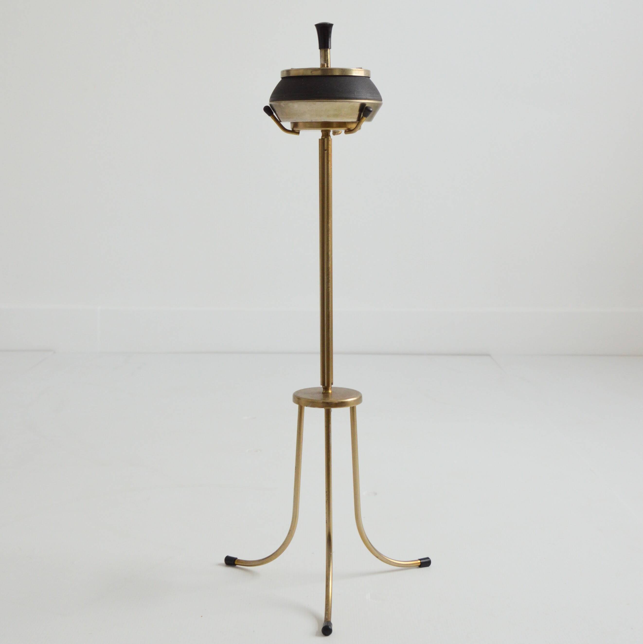 Vintage 1950s Soveno tripod ashtray
