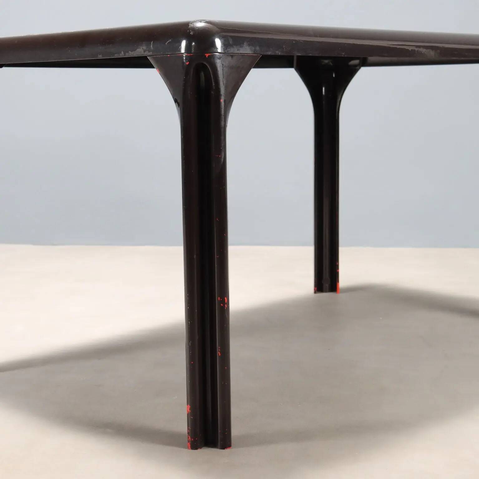 Table Artemide Stadio 120 vintage design Vico Magistretti 1970s