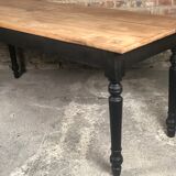 Early XXeme chestnut farm table