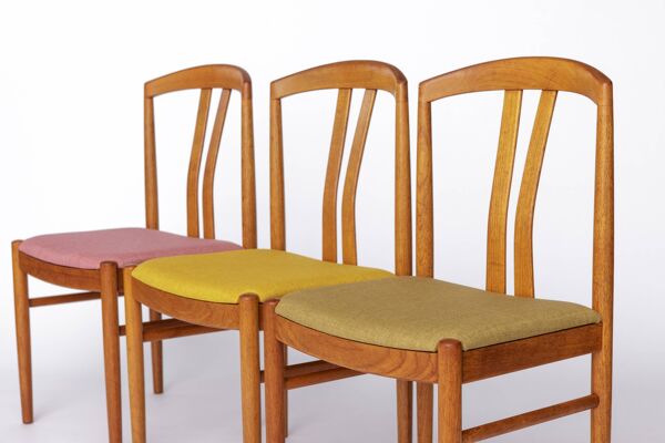 6 chaises Carl Ekström sur 12 – Chaise de salle à manger en teck, style suédois moderne du milieu du XXe siècle