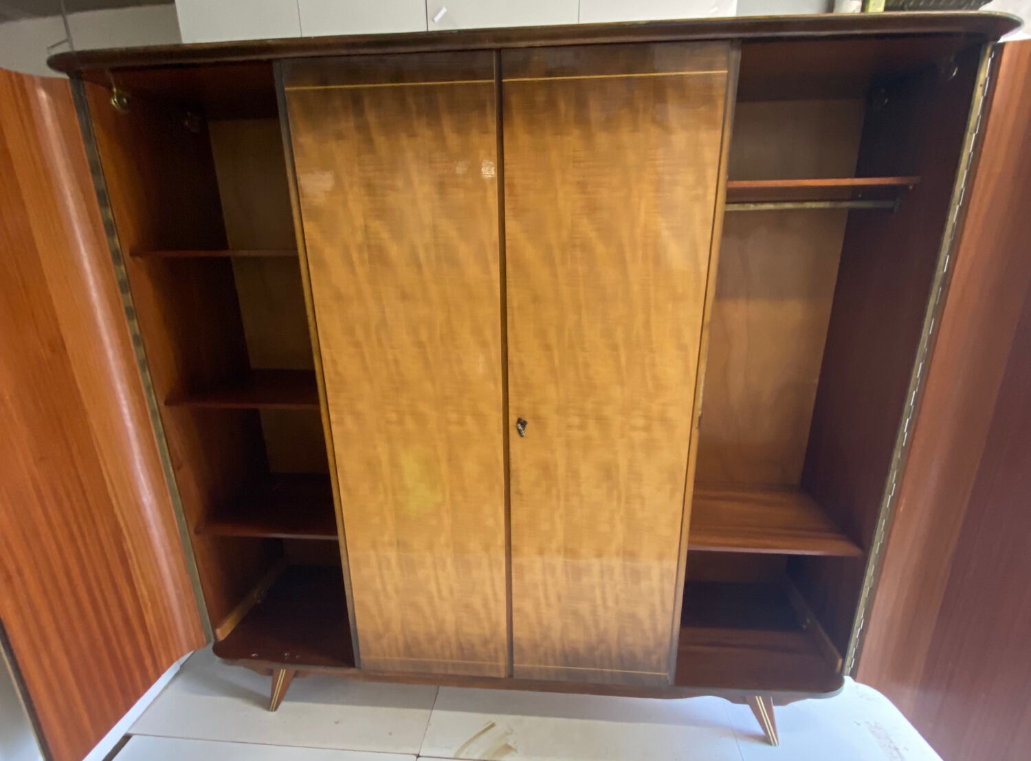 Vintage wardrobe feet compass