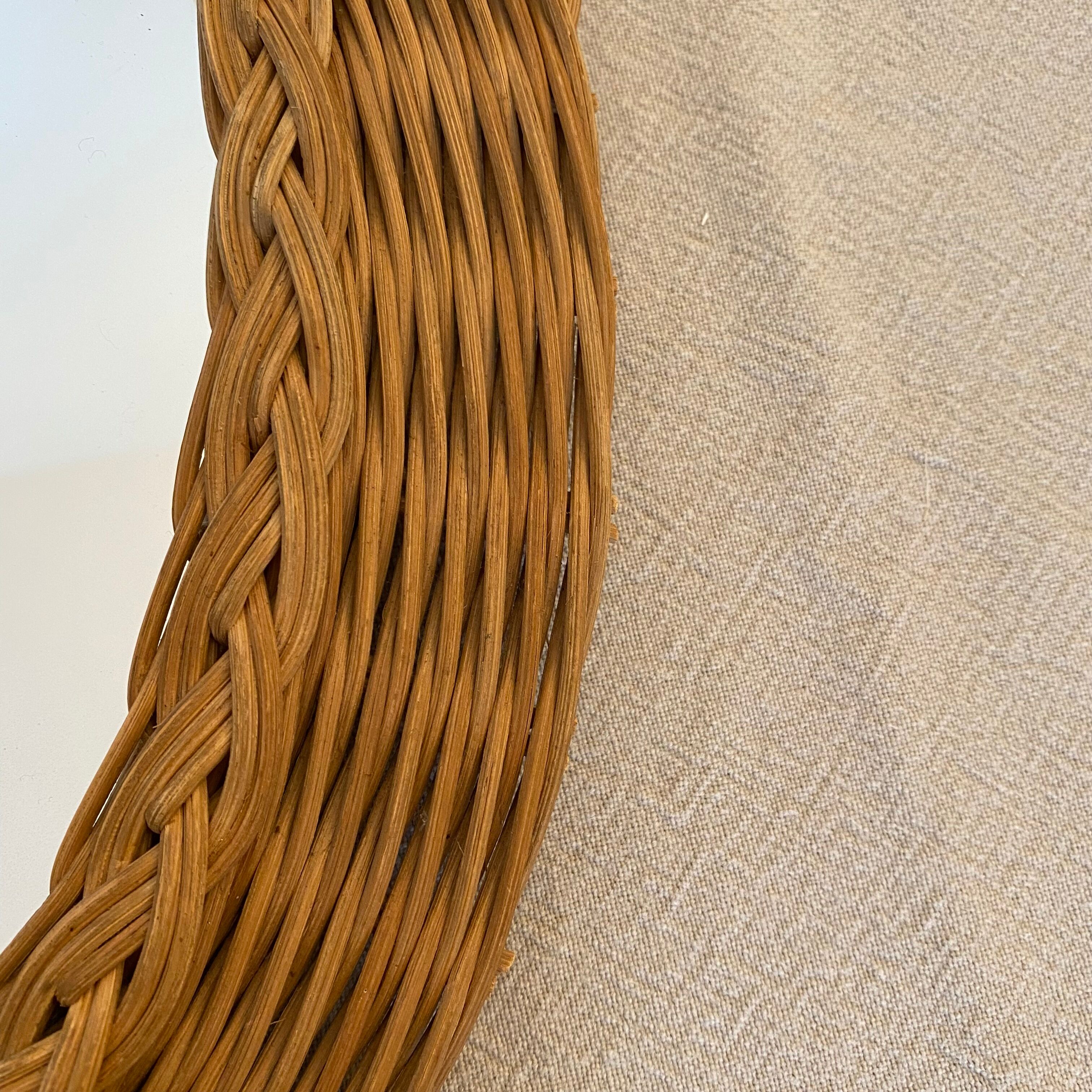 Vintage rattan mirror 27x35cm