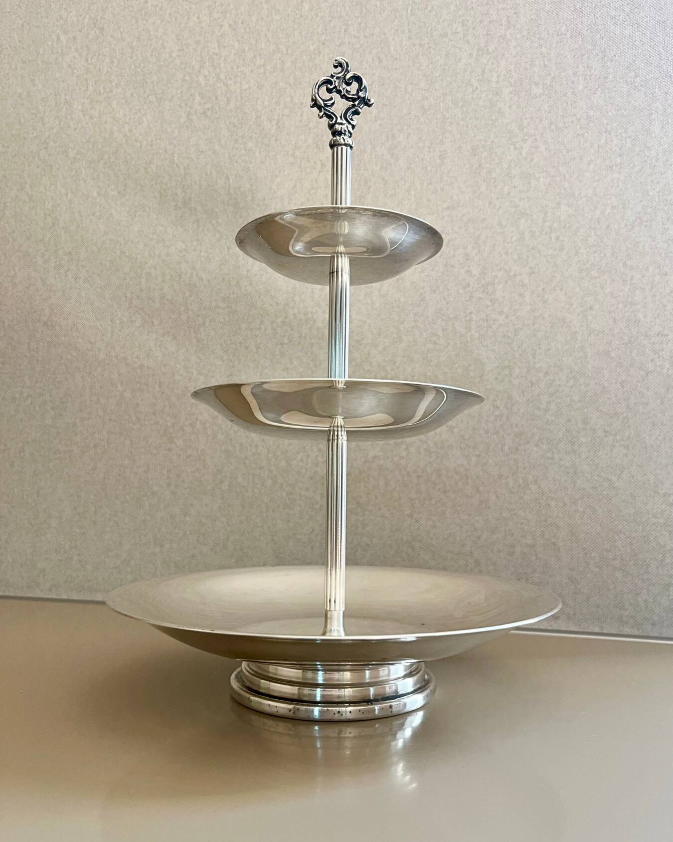 Vintage silver metal display stand – 3 tiers