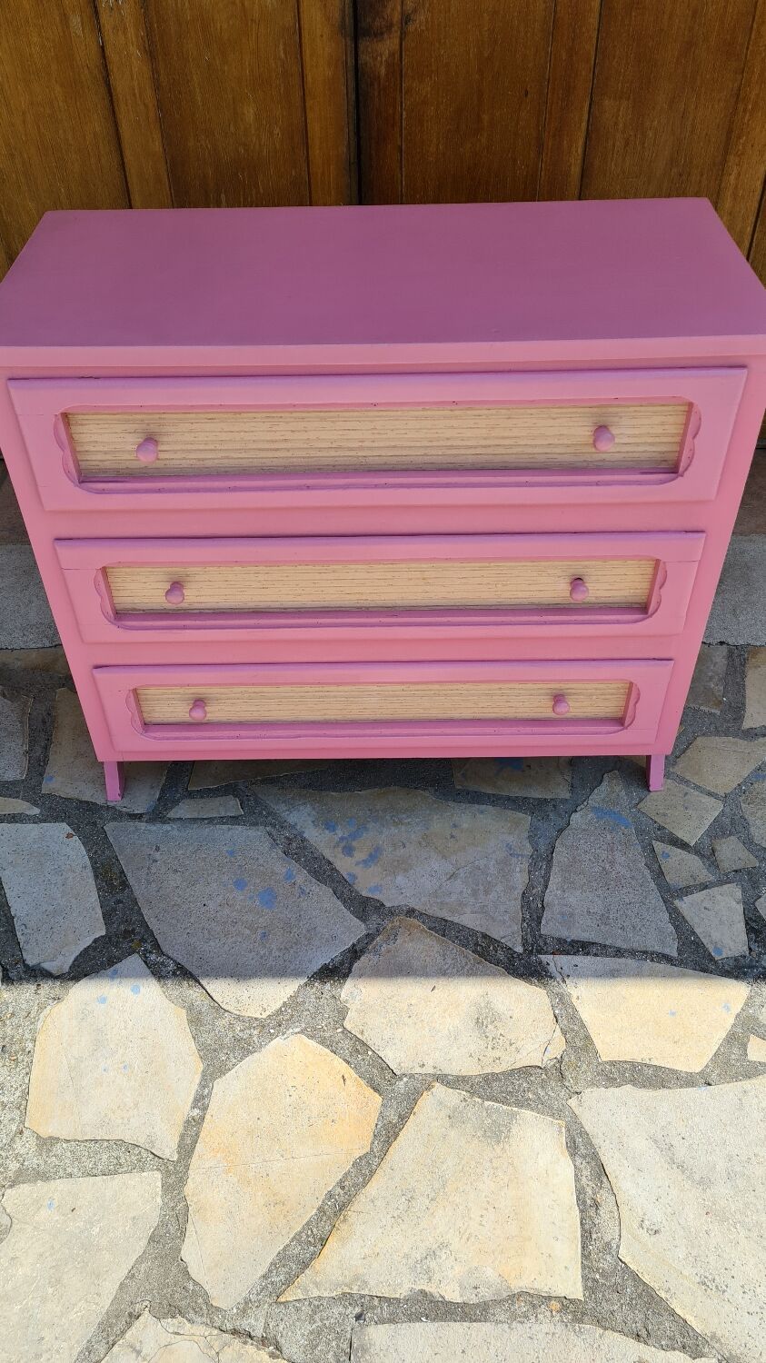 Vintage Scandinavian chest of drawers