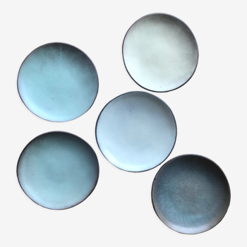 Set of 5 ceramic plates cracked by Ariane Mathieu Quéré for Ateliers Nobiling.