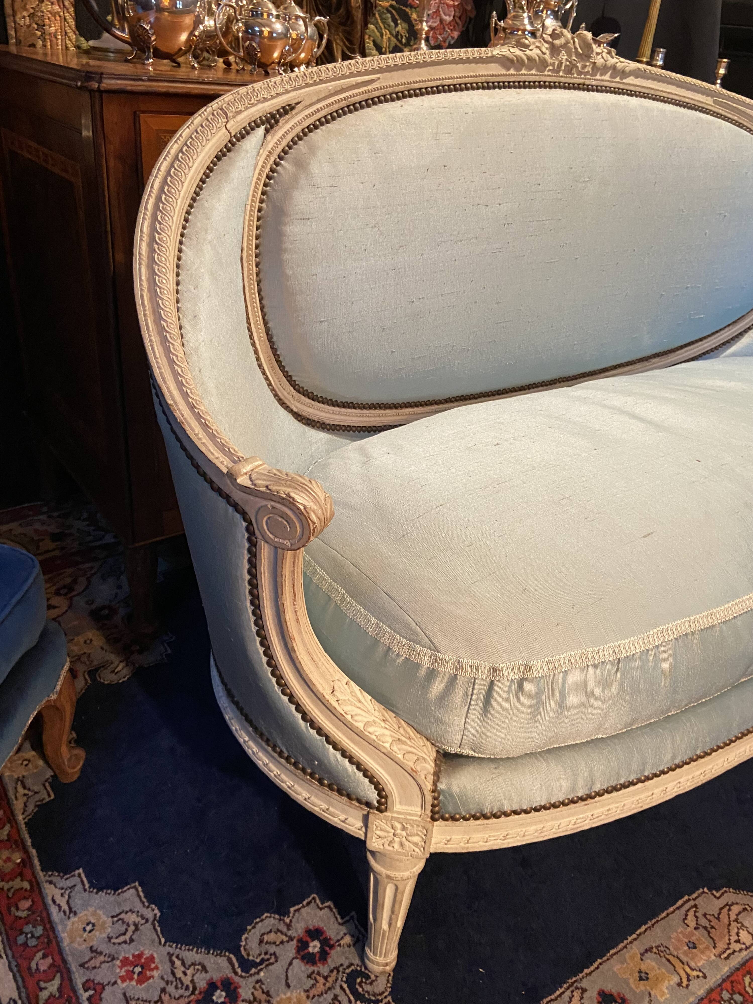 Louis XVI basket sofa from the 18th century