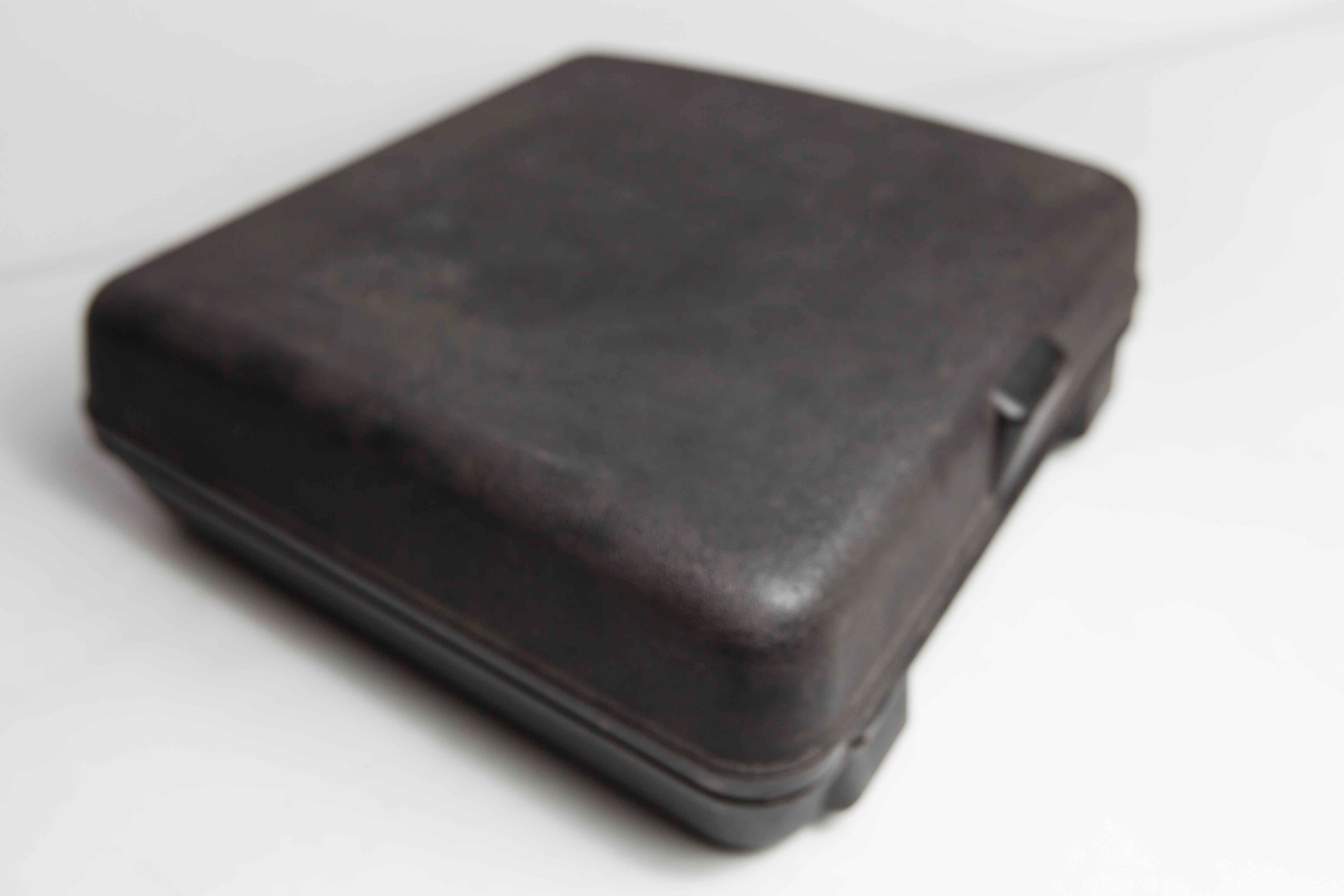 Machine à écrire brother de luxe 879 révisée et ruban neuf qwertz