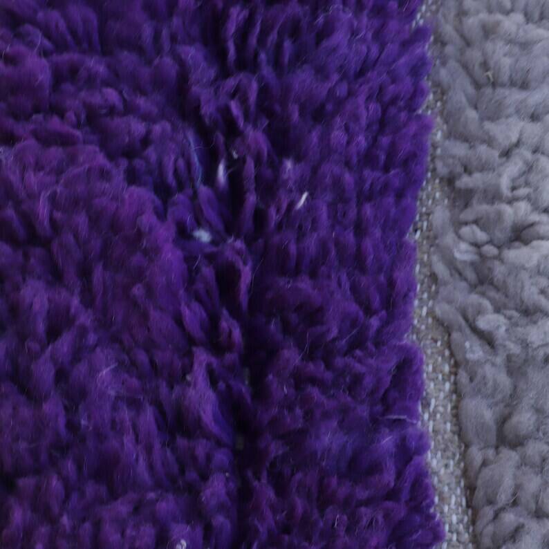 Moroccan Berber rug 250cm x 150cm