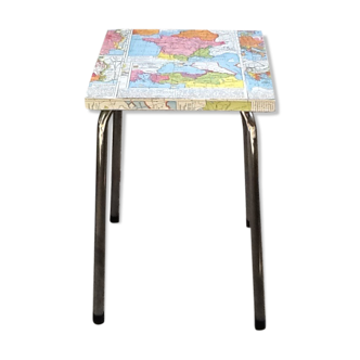 Stool in formica revisited