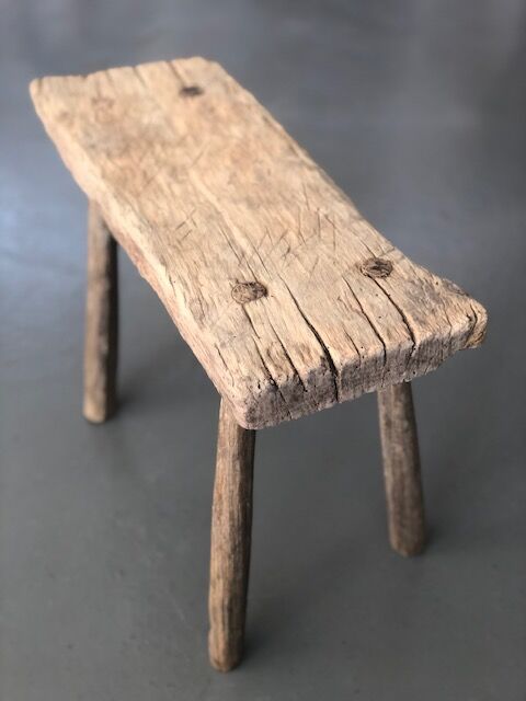 Banc de traite en bois blond