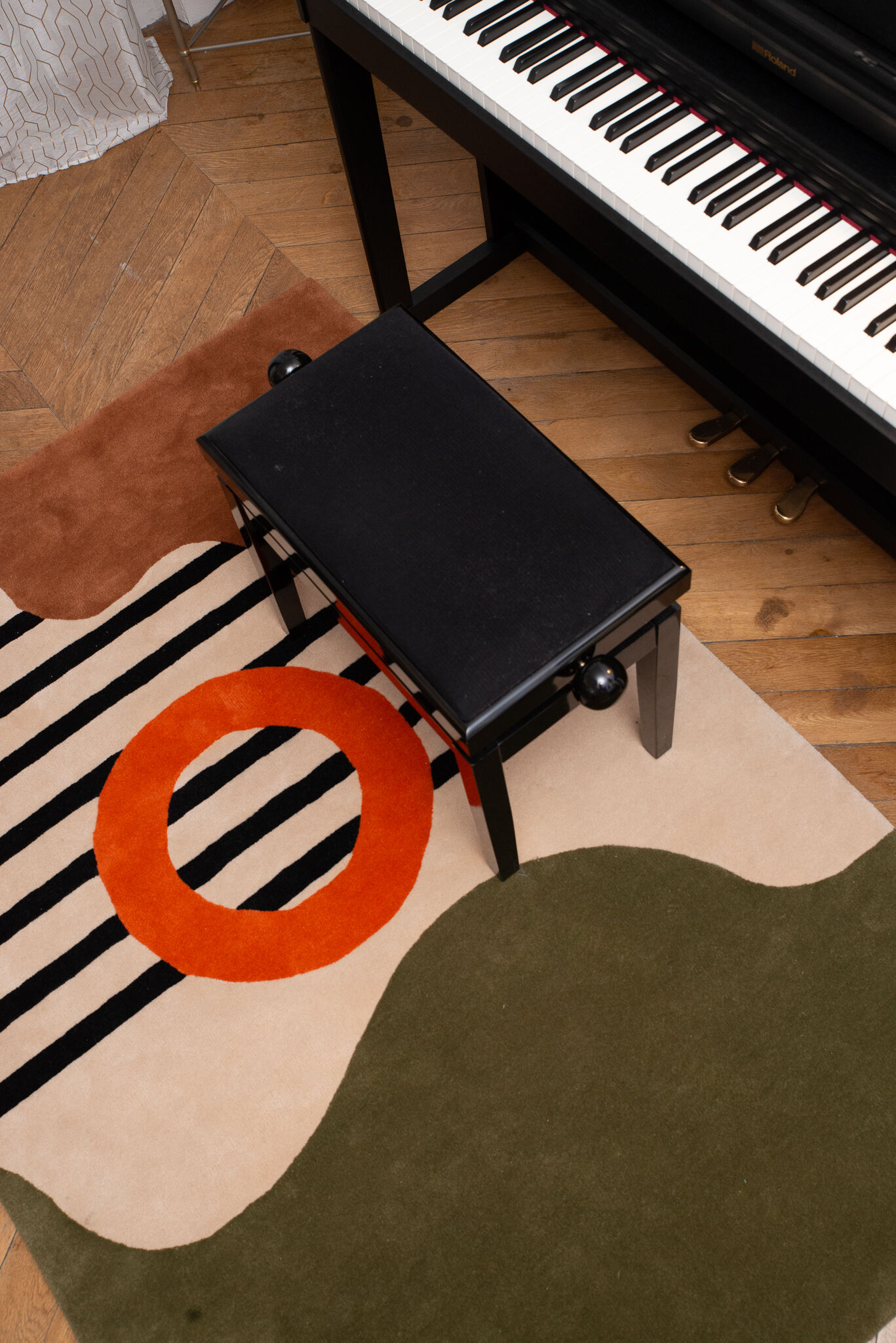 Tapis tufté en laine orange twist fait main 120 x 180