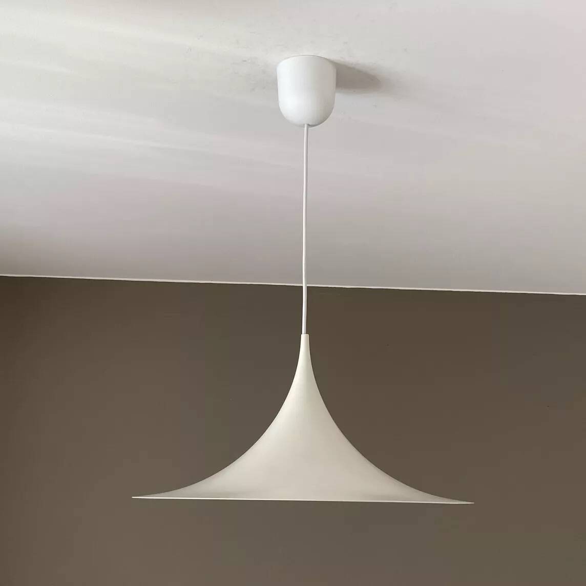 Suspension Semi  XL. C. Bonderup & T. Thorup. 1970. Diam 60cm.