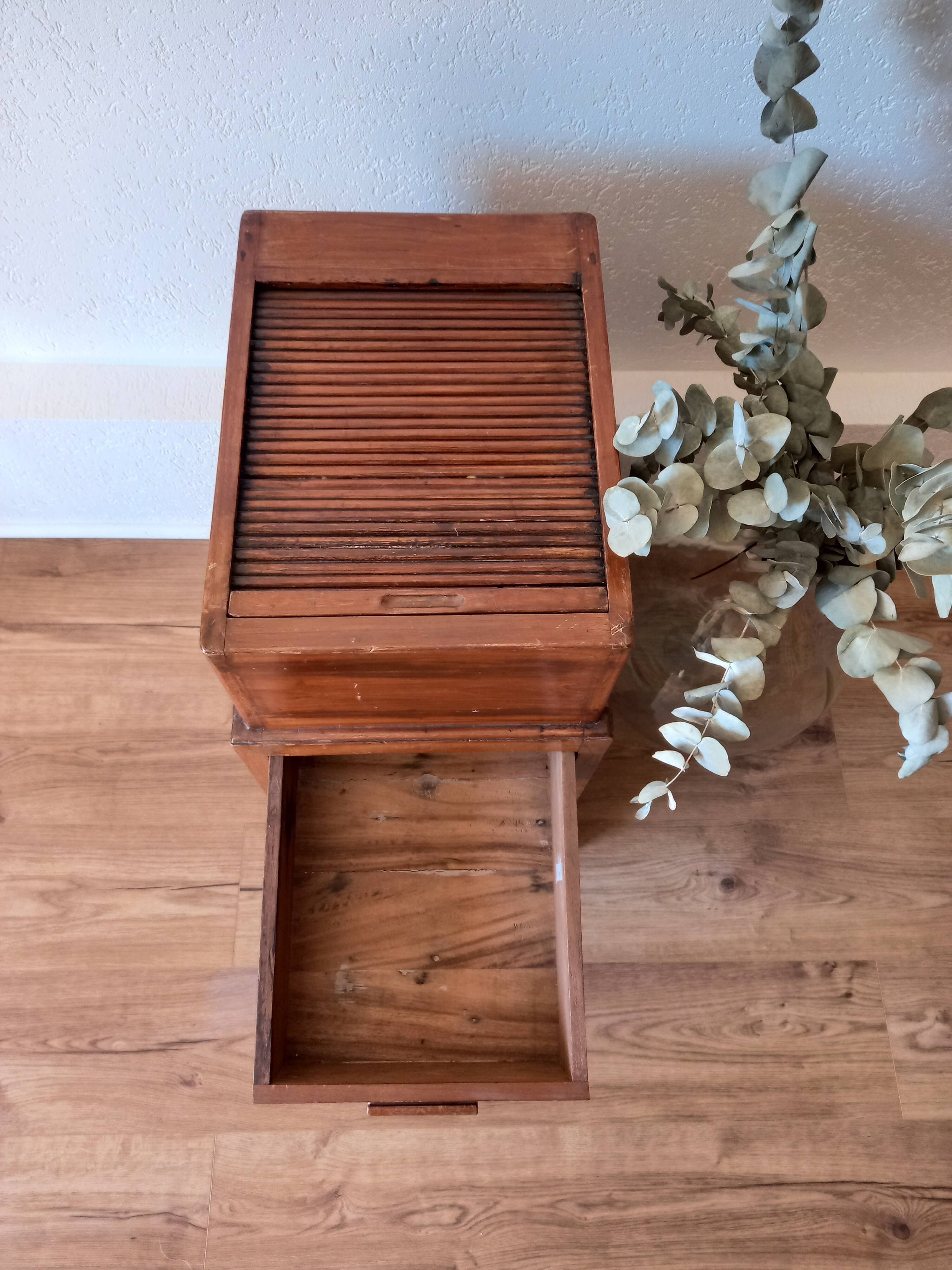 Curtain file cabinet with drawers